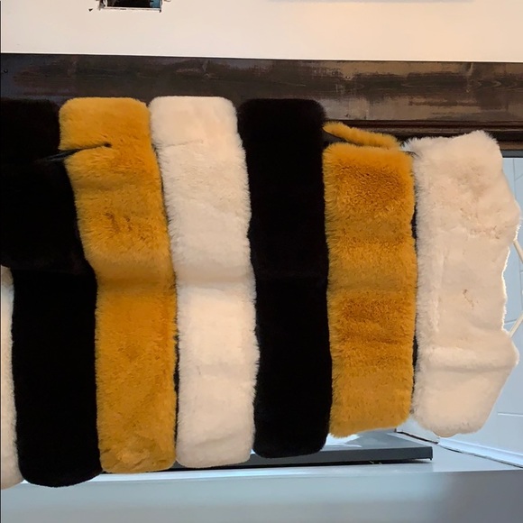 Furry vest - Picture 3 of 4